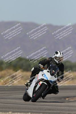 media/Oct-13-2025-Moto Forza (Mon) [[a66d839500]]/4-C Group/Session 3 (Turn 16)/